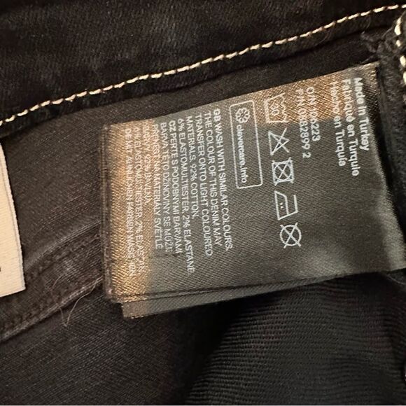 H&M Super Skinny High Waist Ankle Skinny Jean distressed 061 - Picture 4 of 4